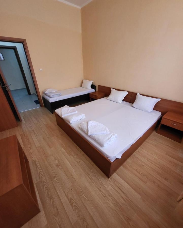 Letnitsa Provans Famili Hotel מראה חיצוני תמונה