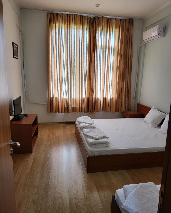 Letnitsa Provans Famili Hotel מראה חיצוני תמונה