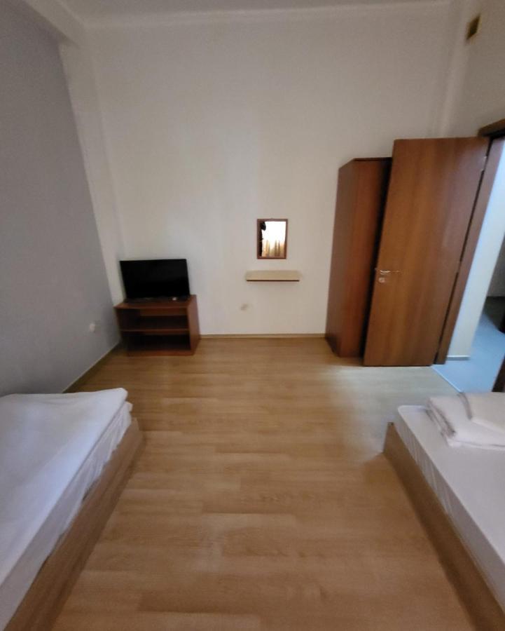 Letnitsa Provans Famili Hotel מראה חיצוני תמונה