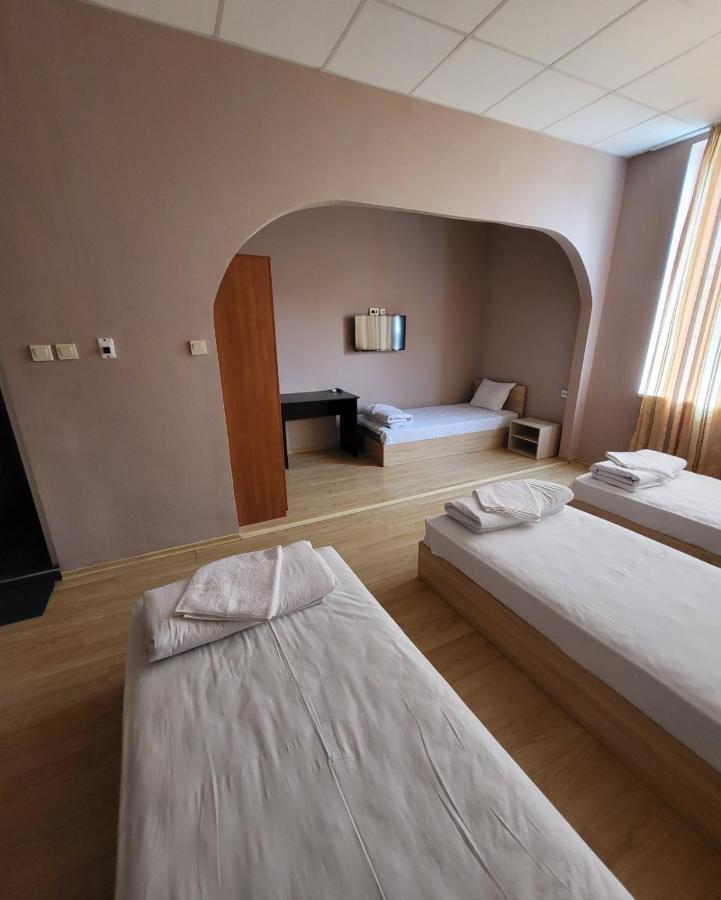 Letnitsa Provans Famili Hotel מראה חיצוני תמונה