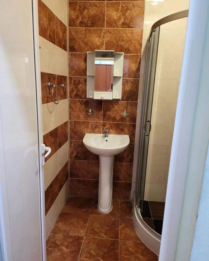 Letnitsa Provans Famili Hotel מראה חיצוני תמונה