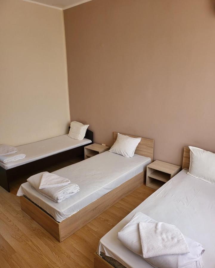 Letnitsa Provans Famili Hotel מראה חיצוני תמונה